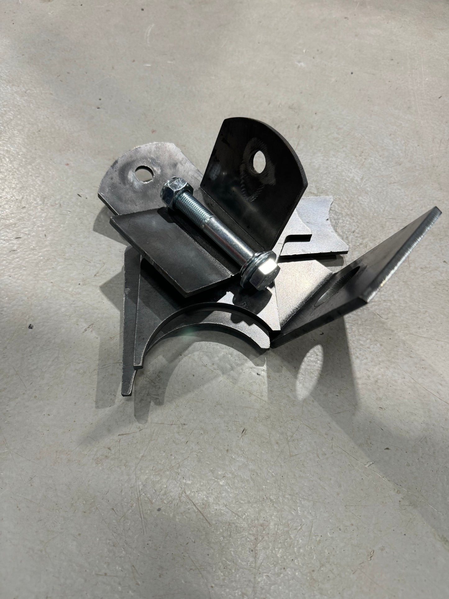 Rear Panhard Riser Bracket