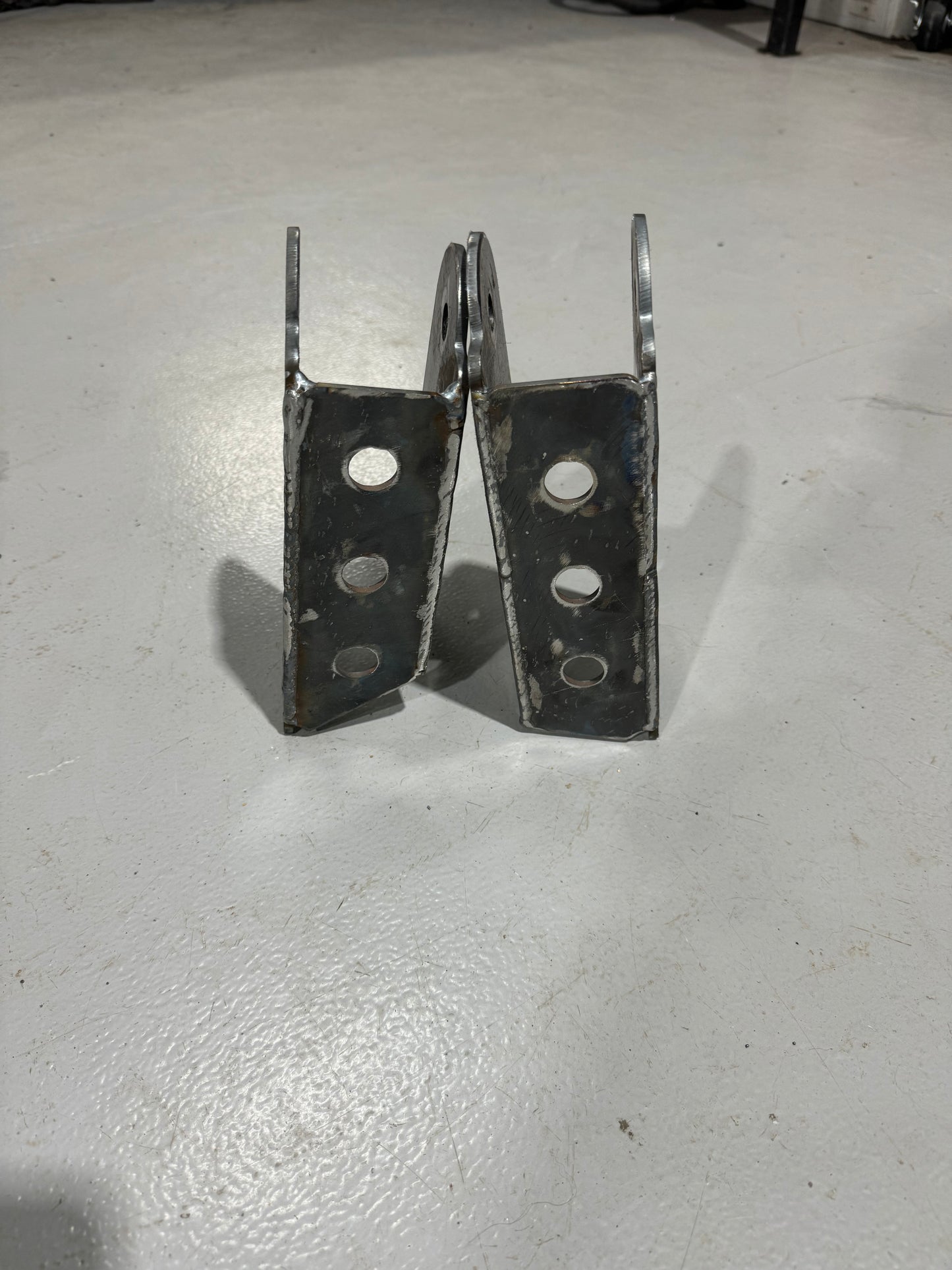 Raised Upper Control Arm Brackets Nissan Patrol