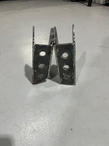 Raised Upper Control Arm Brackets Nissan Patrol